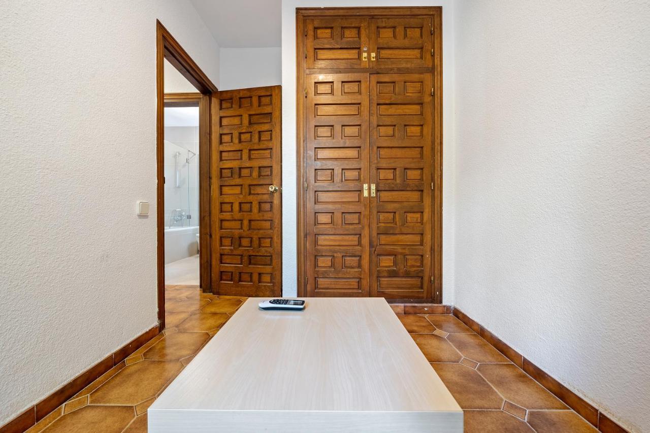 Вилла Charming Mediterranean House With Private Jacuzzi Sea And Mountain Views Миами-Плайя